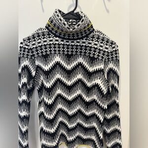 Anthropologie Monochrome Zigzag Turtleneck Sweater